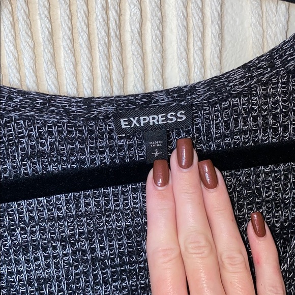 Express V-Neck Knit Sweater - Picture 7 of 8